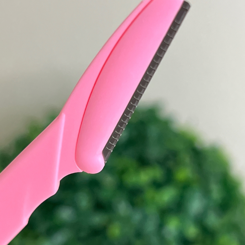 EYE BROW TRIMMER